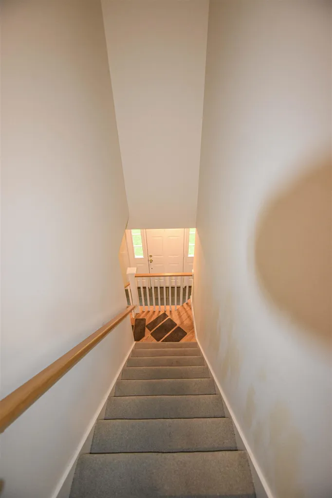 72 Stone Meadow Lane Ferrisburgh VT 05456