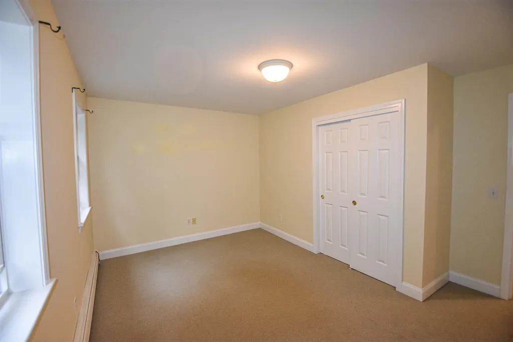 72 Stone Meadow Lane Ferrisburgh VT 05456