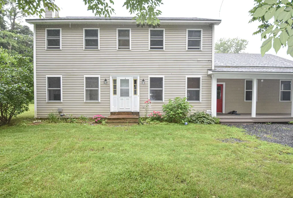 72 Stone Meadow Lane Ferrisburgh VT 05456