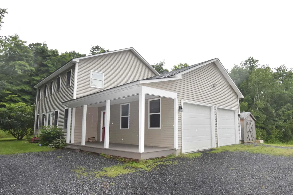 72 Stone Meadow Lane Ferrisburgh VT 05456