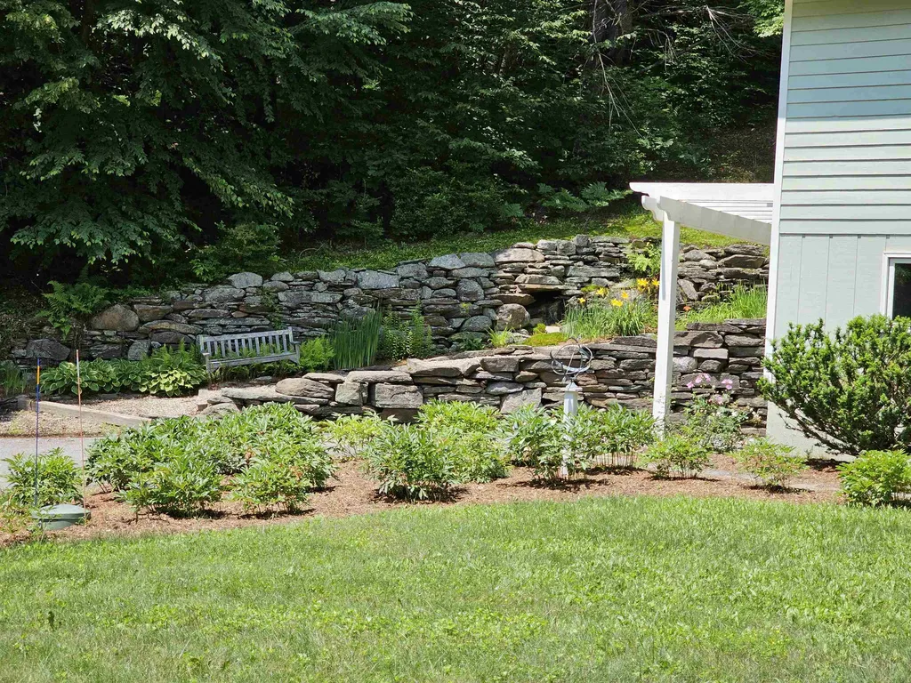 579 North Orchard Road Grafton VT 05146