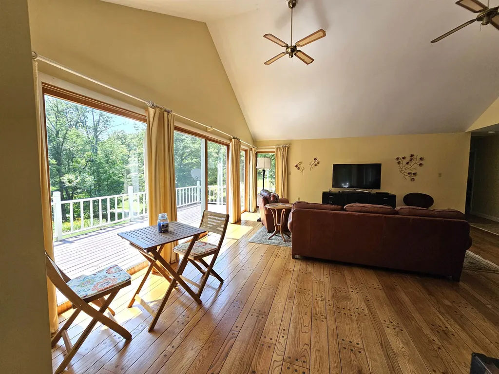 579 North Orchard Road Grafton VT 05146