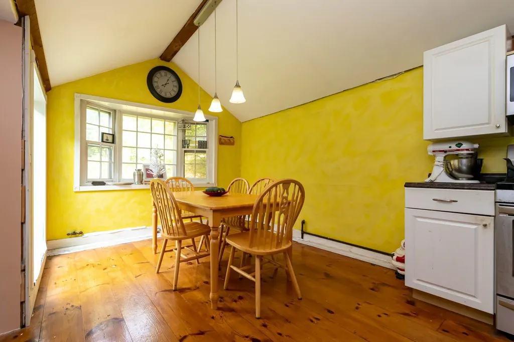 9 S Mast Street Goffstown NH 03045