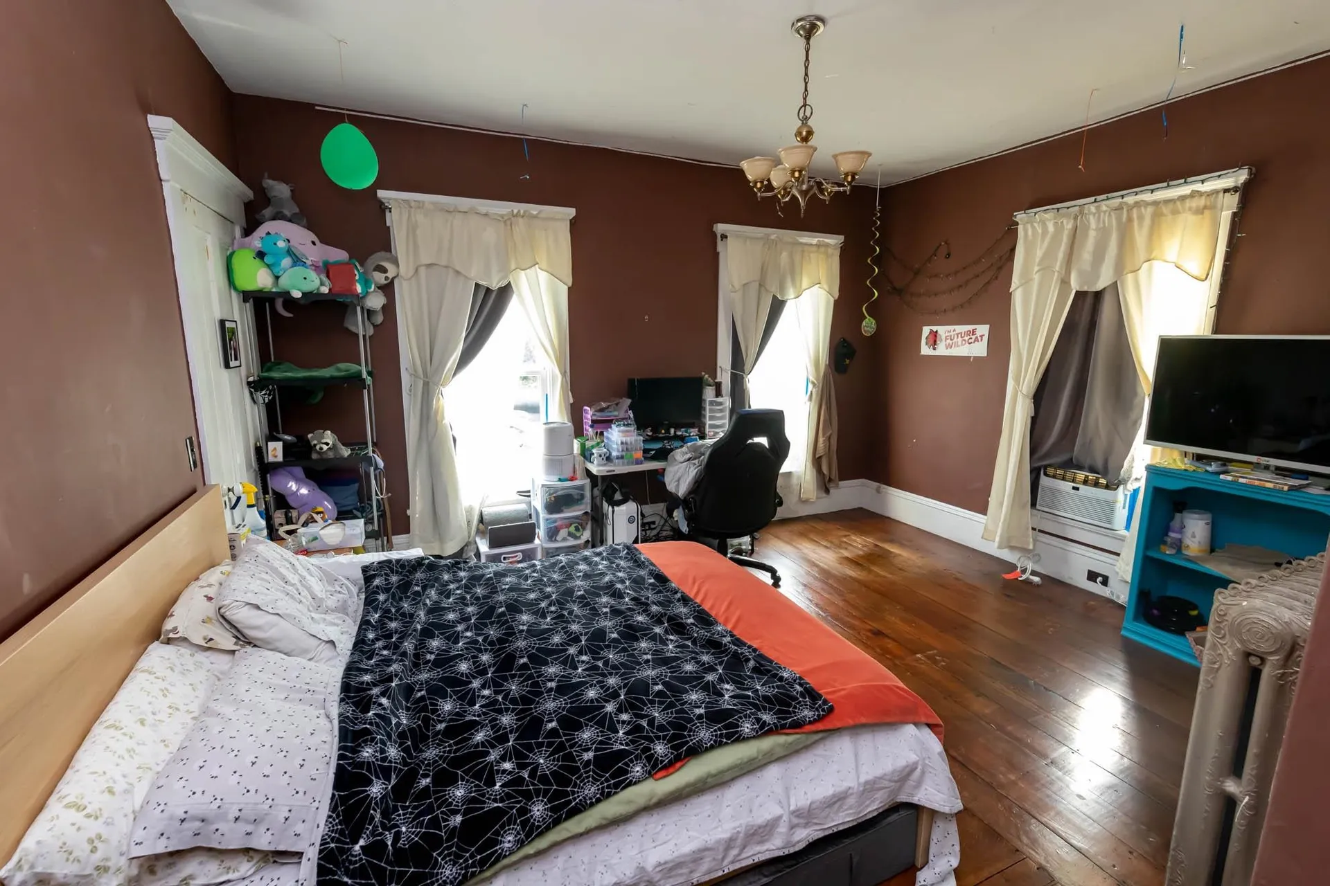 9 S Mast Street Goffstown NH 03045