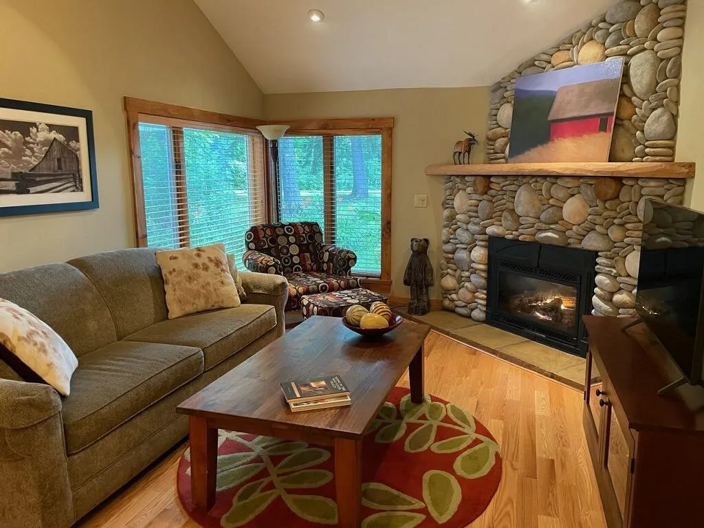 115 Club Sugarbush South Road Warren VT 05674