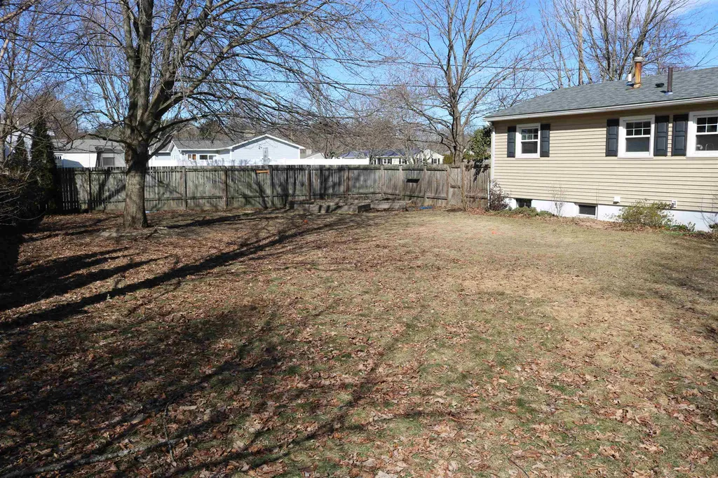 76 Suzanne Drive Portsmouth NH 03801