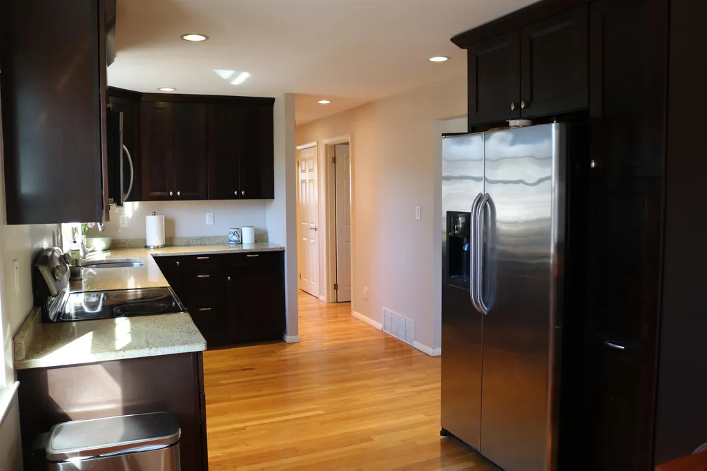 76 Suzanne Drive Portsmouth NH 03801
