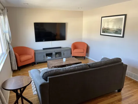 76 Suzanne Drive Portsmouth NH 03801