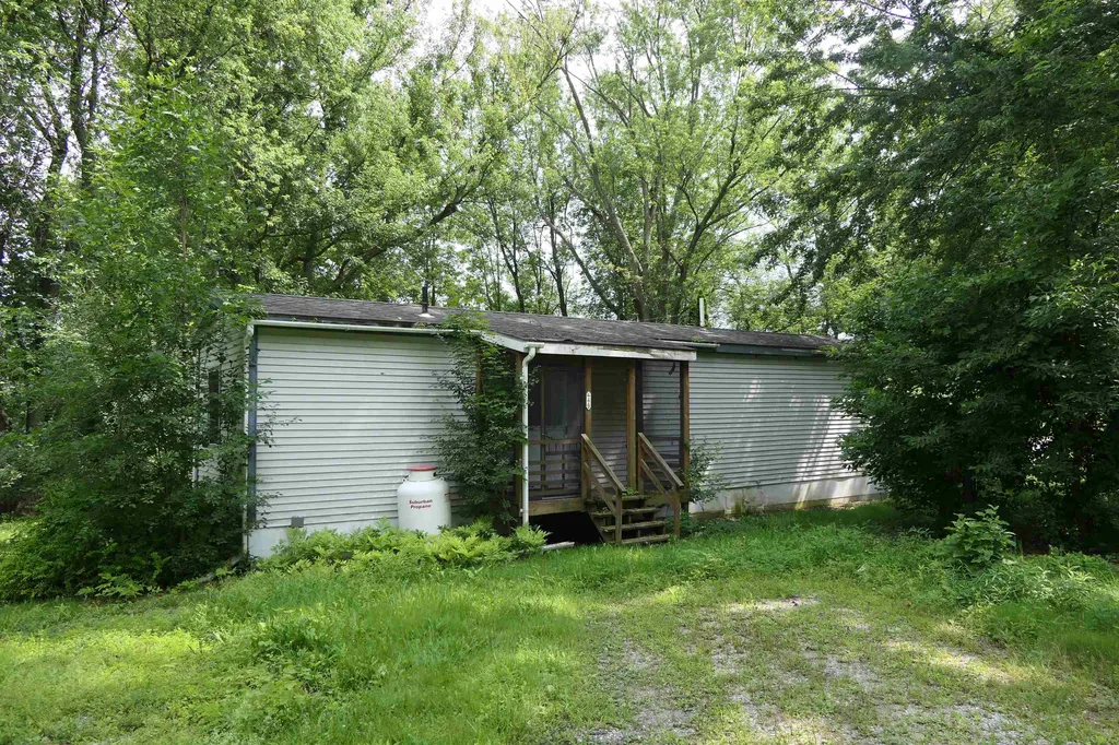 49 Hathaway Inn Drive St. Albans Town VT 05478