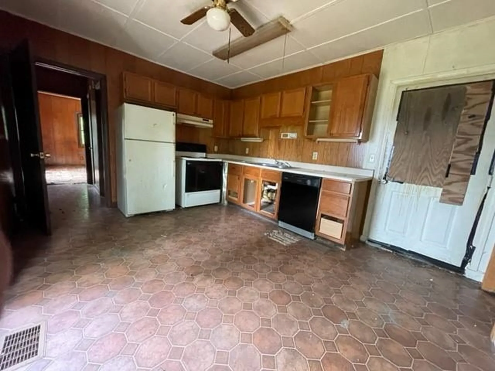 49 Hathaway Inn Drive St. Albans Town VT 05478