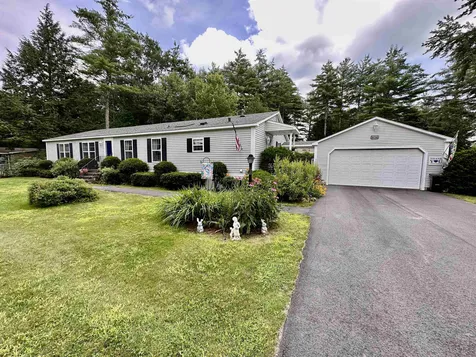 3 Hawk Lane Rochester NH 03868