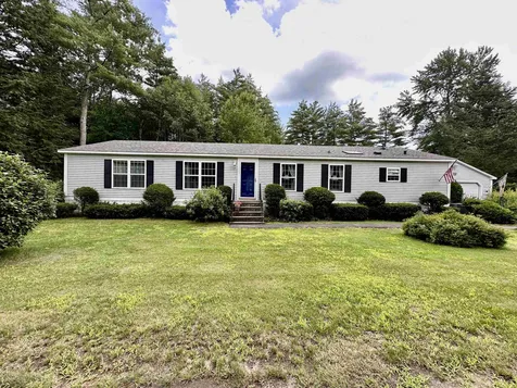 3 Hawk Lane Rochester NH 03868