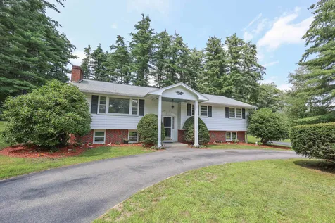1 Melody Lane Londonderry NH 03053
