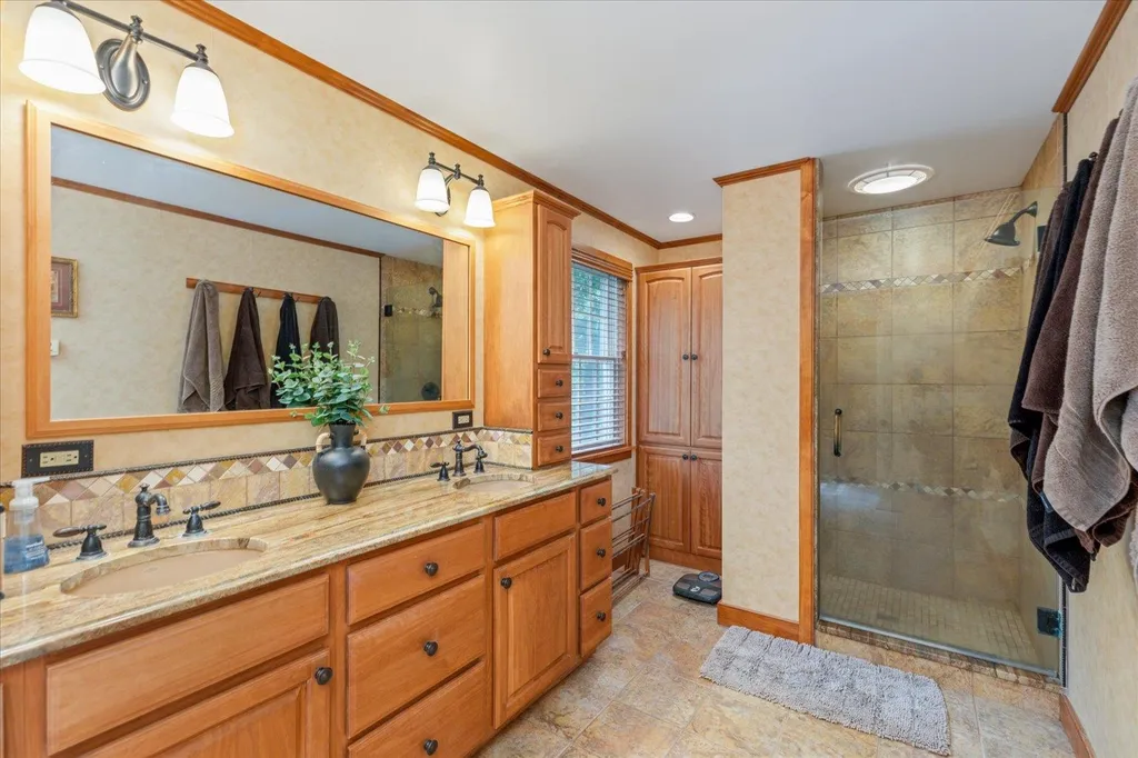211 Chapman Road Keene NH 03431