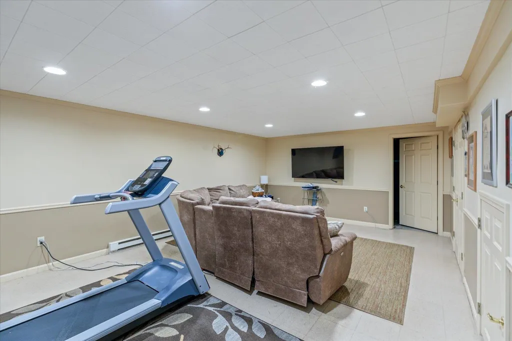 211 Chapman Road Keene NH 03431