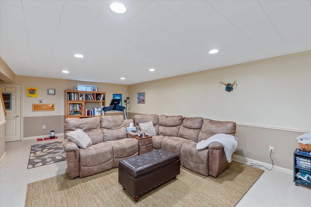 211 Chapman Road Keene NH 03431