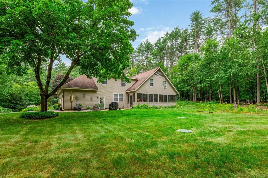 211 Chapman Road Keene NH 03431