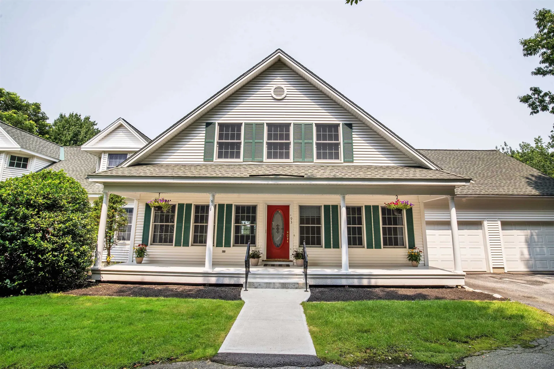 93 Brady Avenue Salem NH 03079