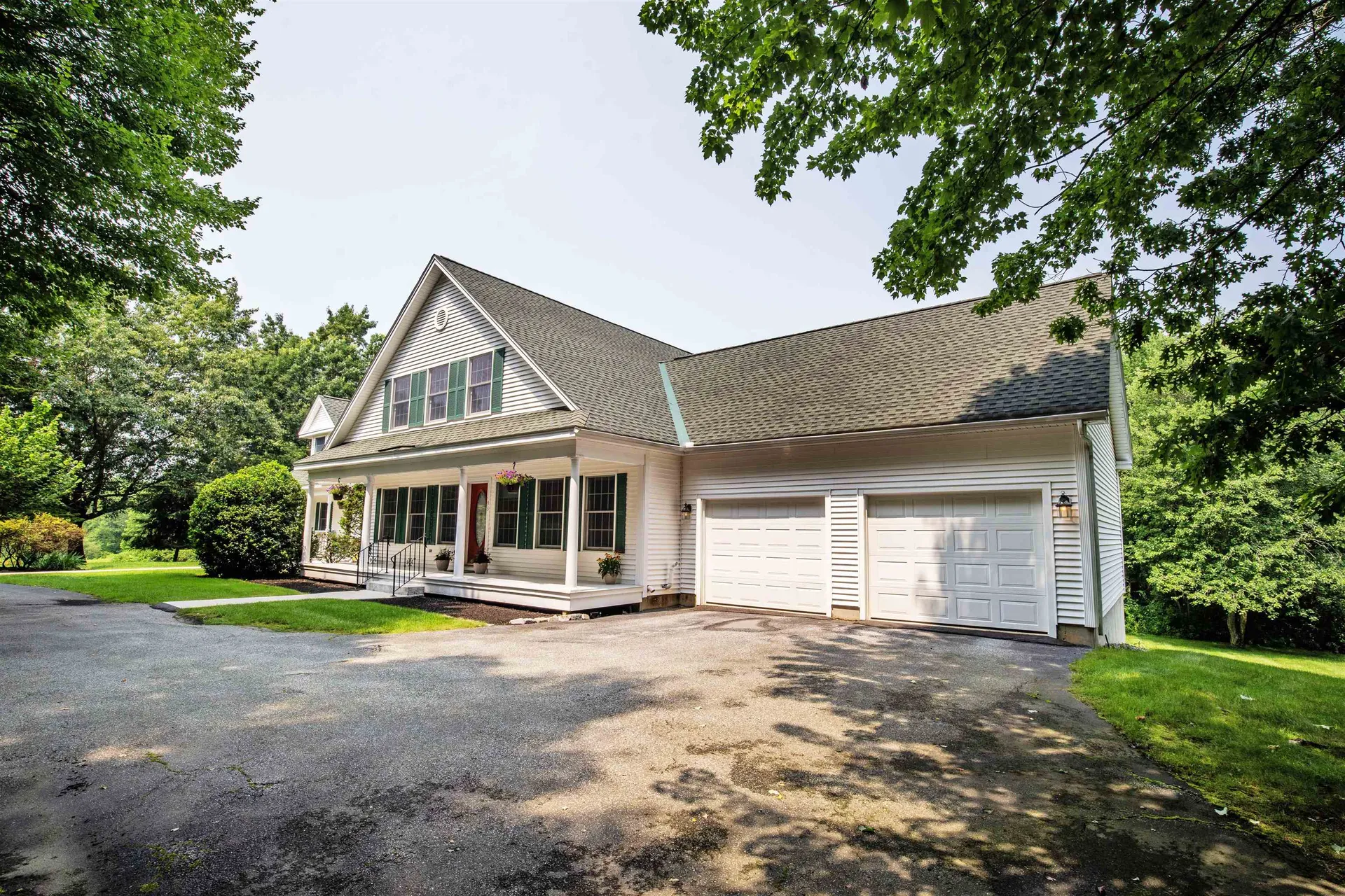93 Brady Avenue Salem NH 03079