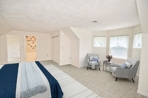 93 Brady Avenue Salem NH 03079
