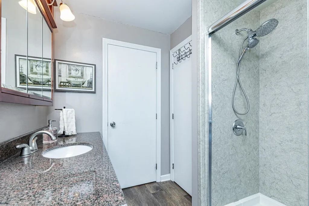 36 Berry Road Derry NH 03038