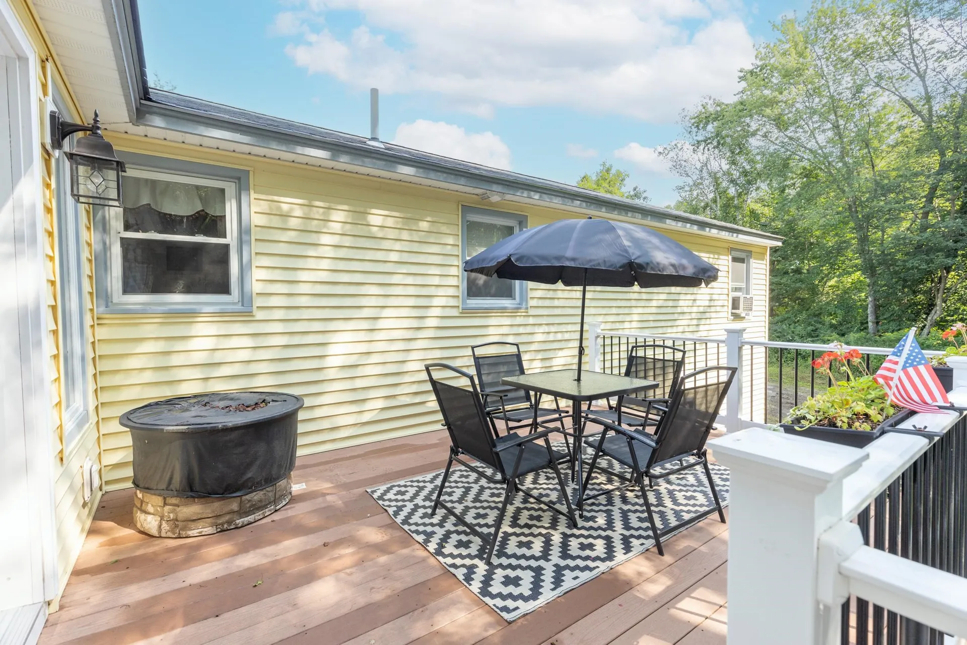 36 Berry Road Derry NH 03038