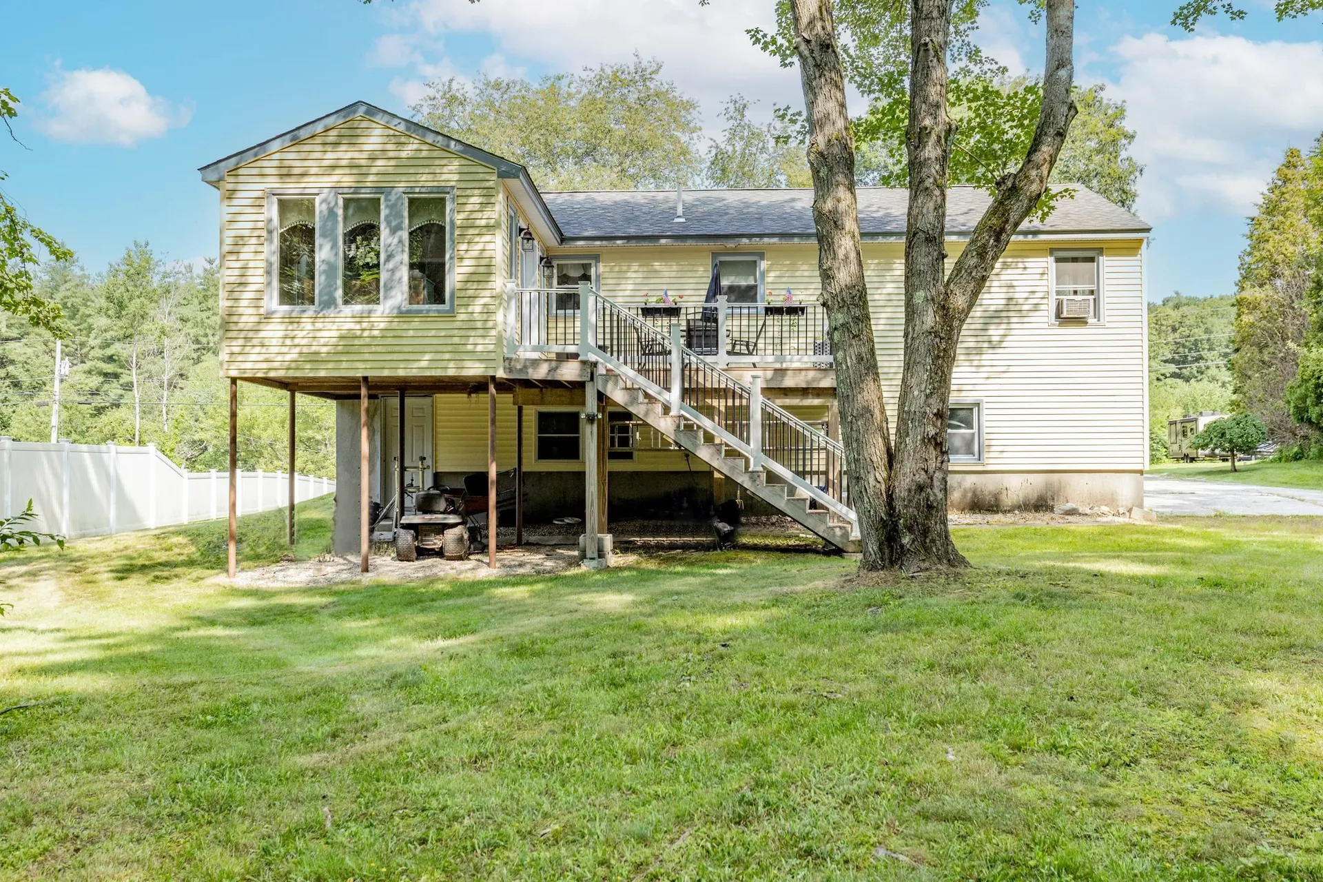 36 Berry Road Derry NH 03038