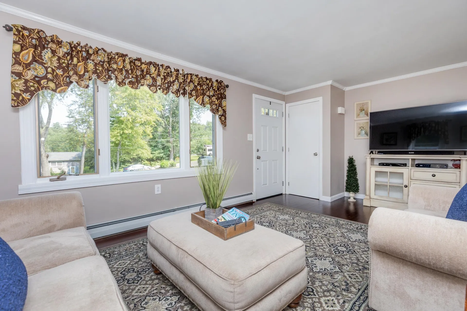 36 Berry Road Derry NH 03038