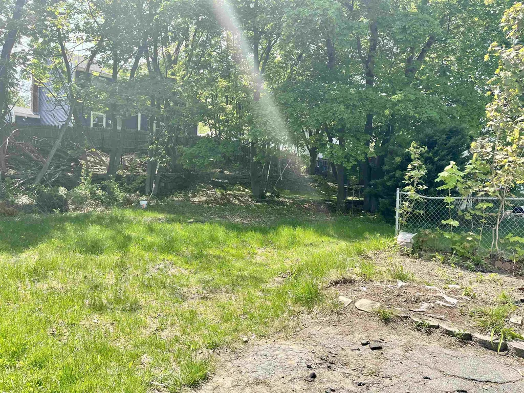 46 Amherst Street Nashua NH 03064
