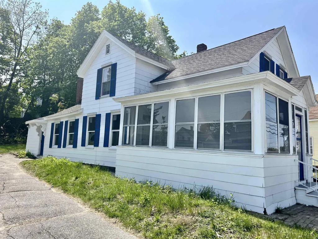 46 Amherst Street Nashua NH 03064