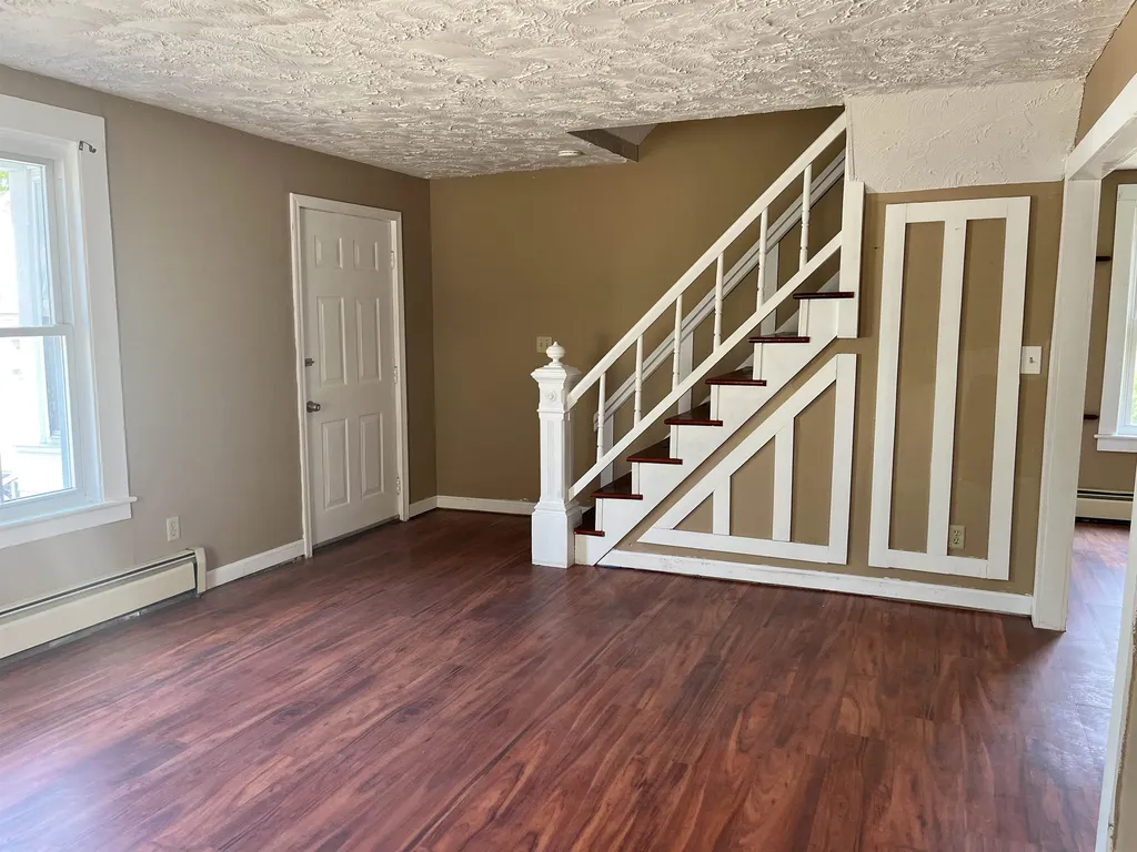 46 Amherst Street Nashua NH 03064