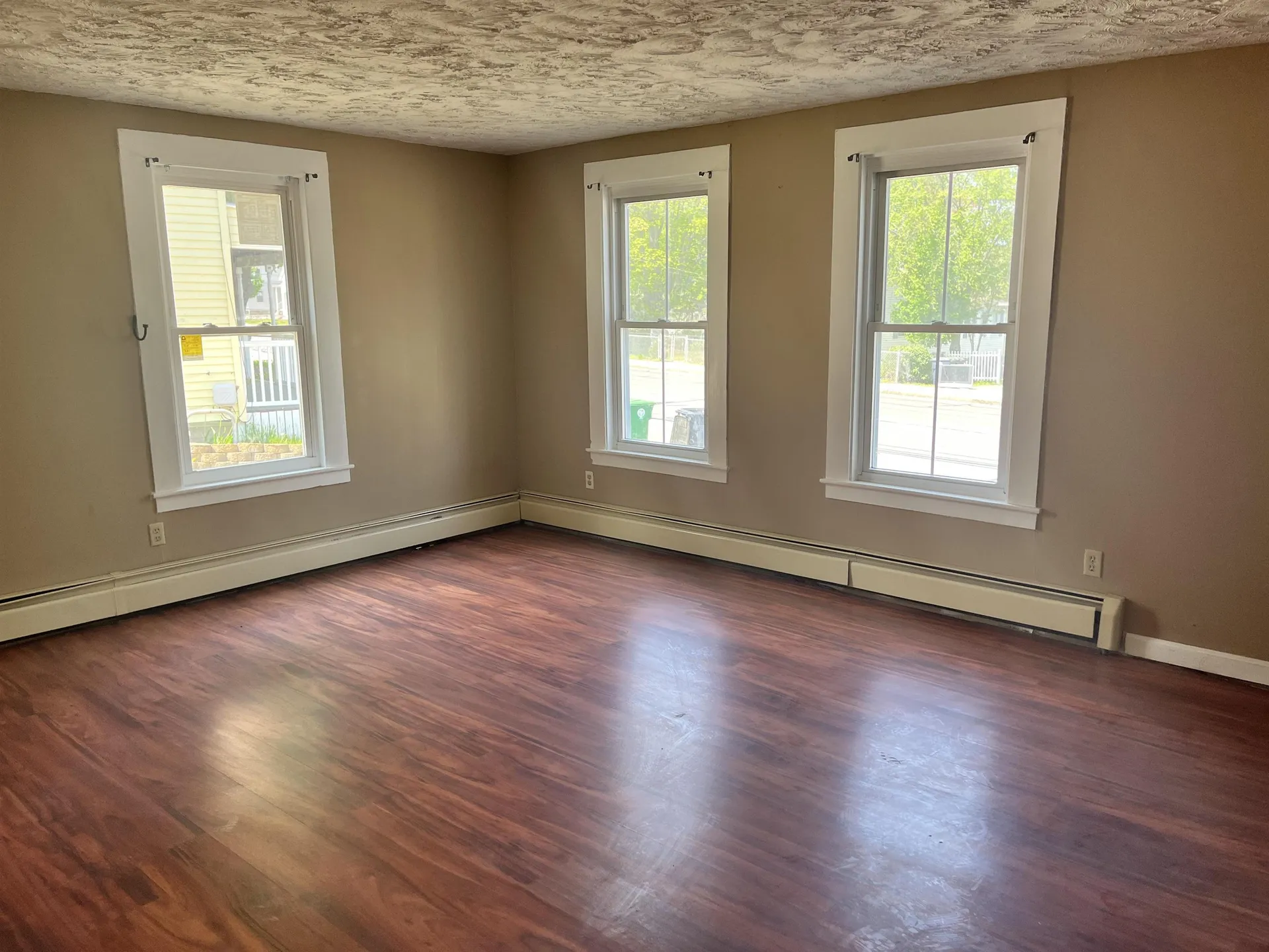 46 Amherst Street Nashua NH 03064