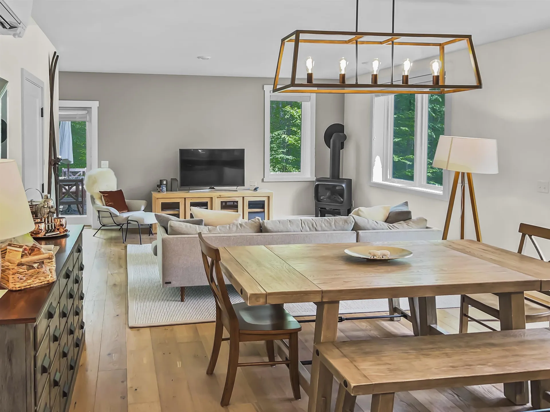 1904 Willard Road Hartford VT 05059