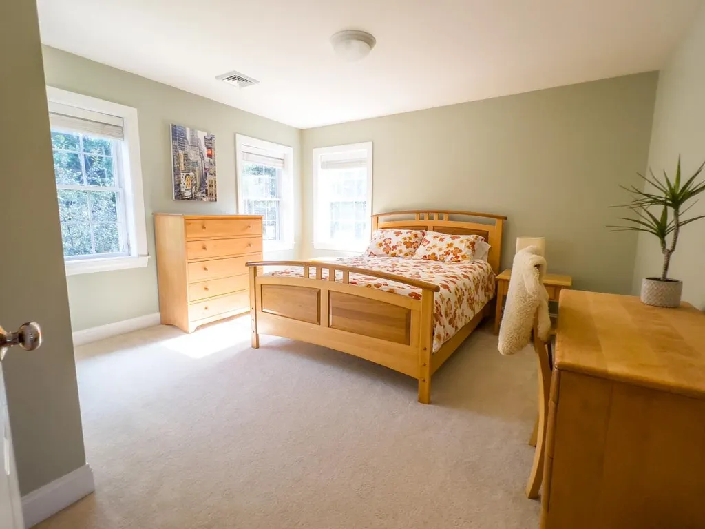 268 Boulder Hill Drive Shelburne VT 05482