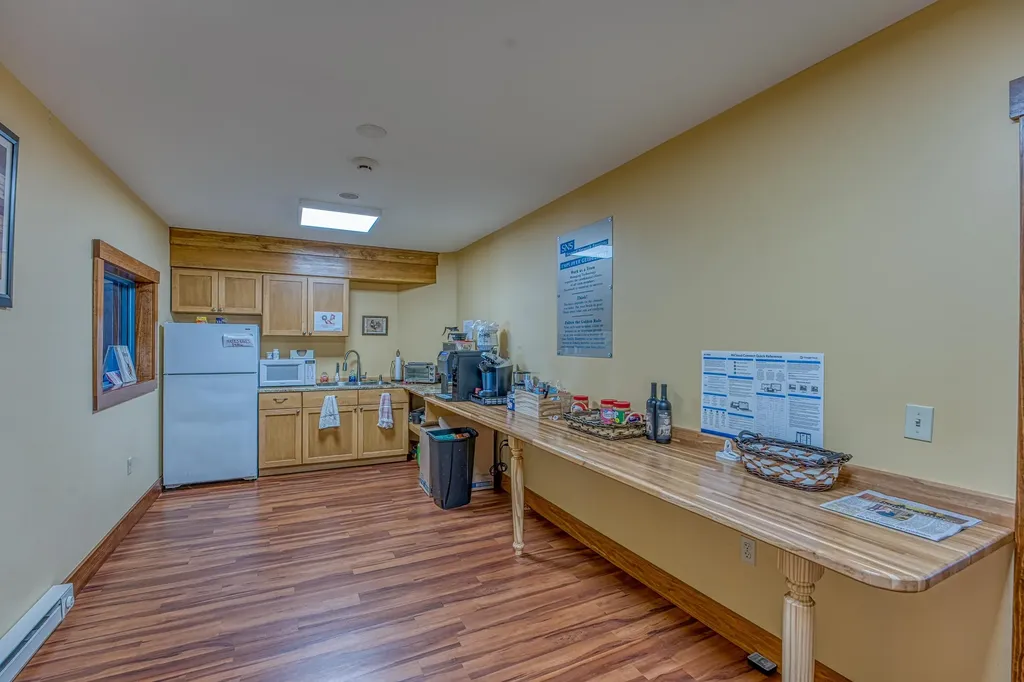 775 Industrial Park Road Littleton NH 03561