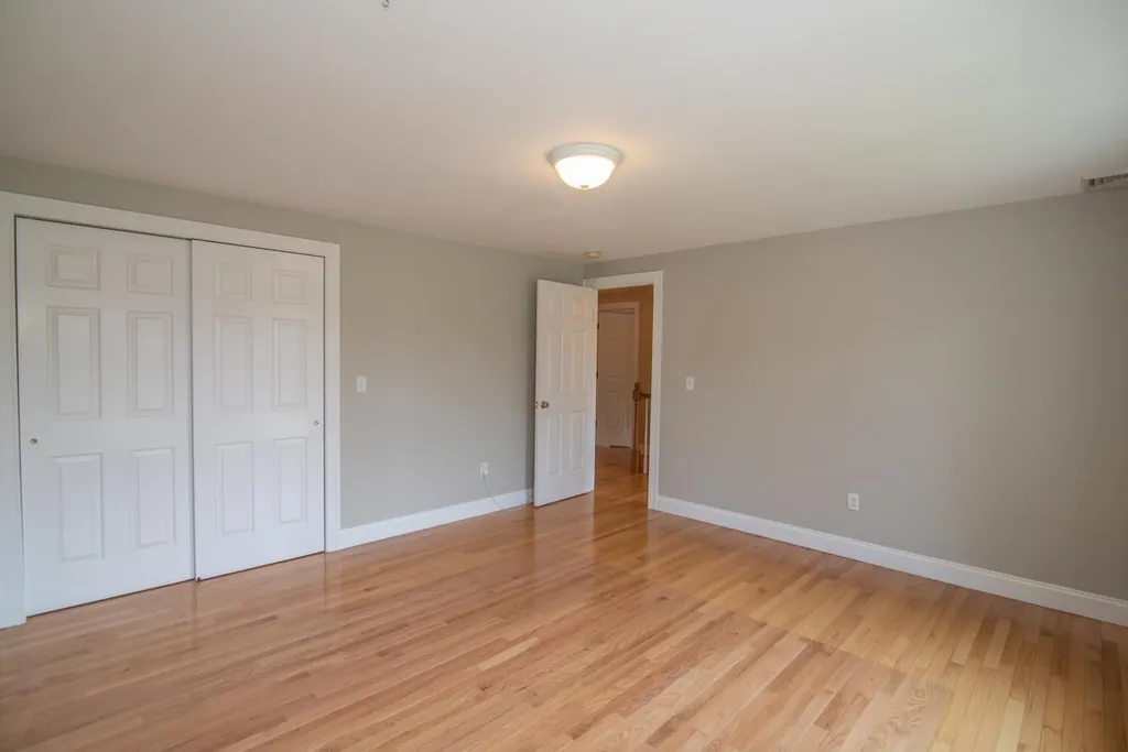 76 Mcintosh Road Danville NH 03819