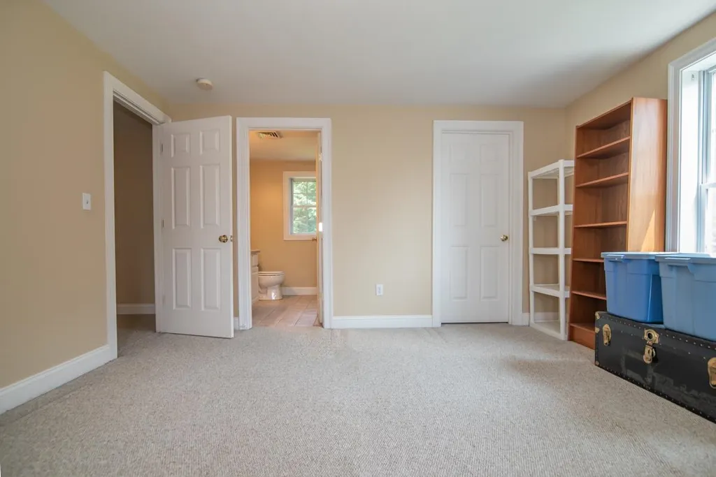 76 Mcintosh Road Danville NH 03819