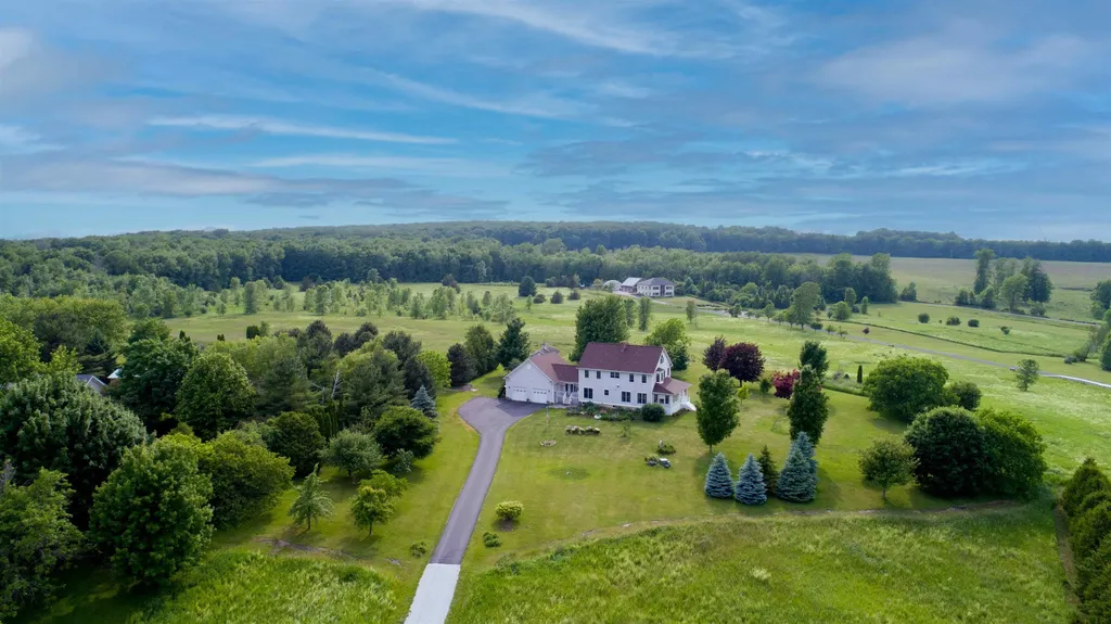 137 East Shore North Grand Isle VT 05458