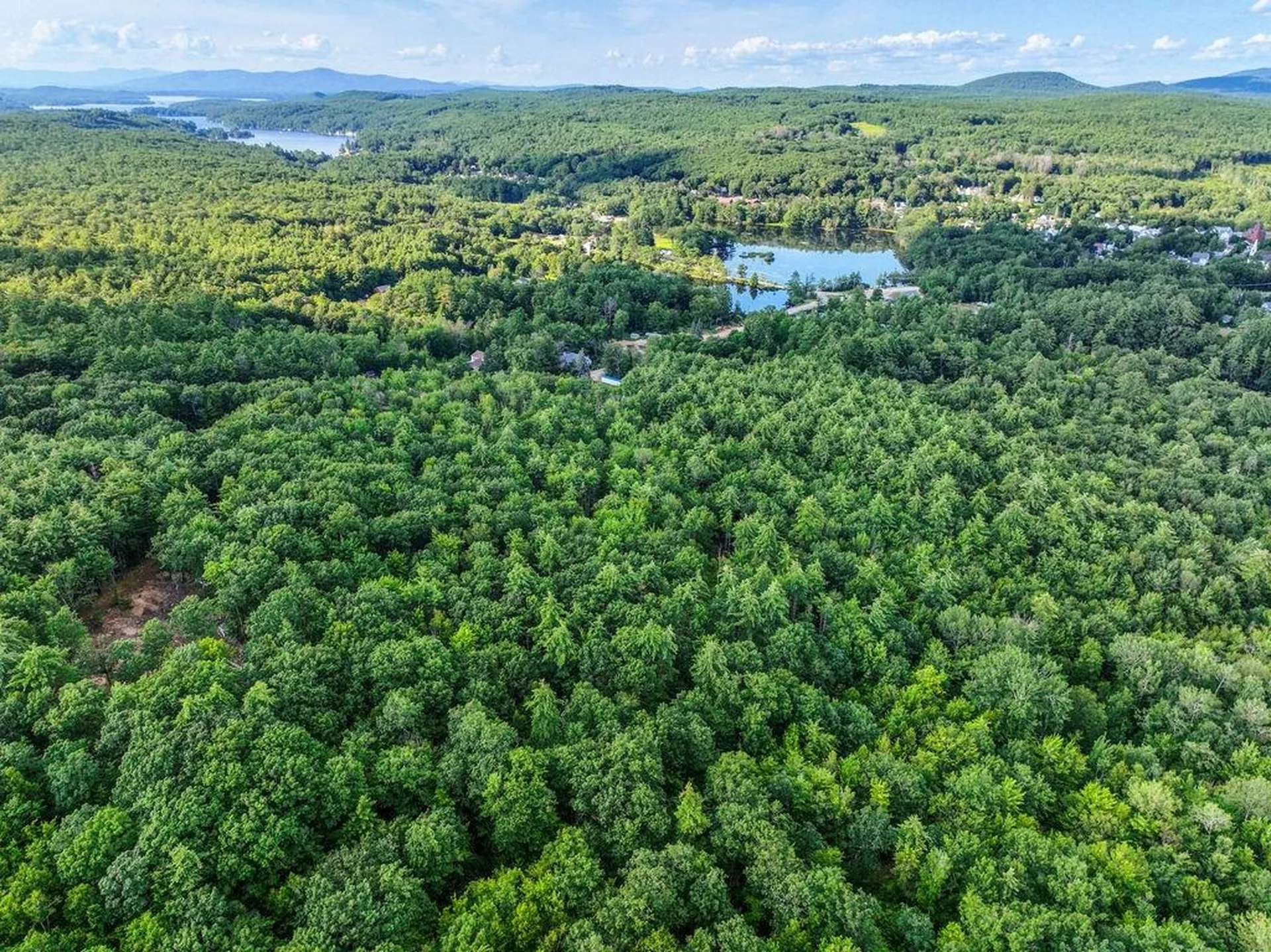 8-28 Frank C Gilman Highway Alton NH 03809