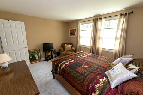 2 Laurel Circle Wolfeboro NH 03894