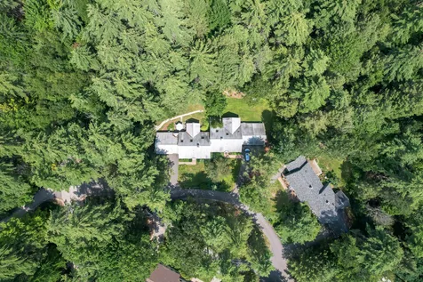 2 Laurel Circle Wolfeboro NH 03894