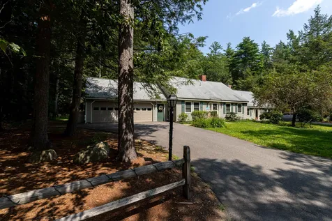 2 Laurel Circle Wolfeboro NH 03894