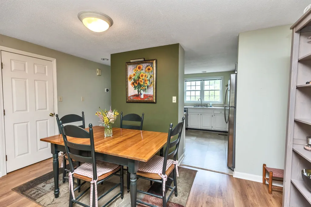 13 Long Hill Road Peterborough NH 03458