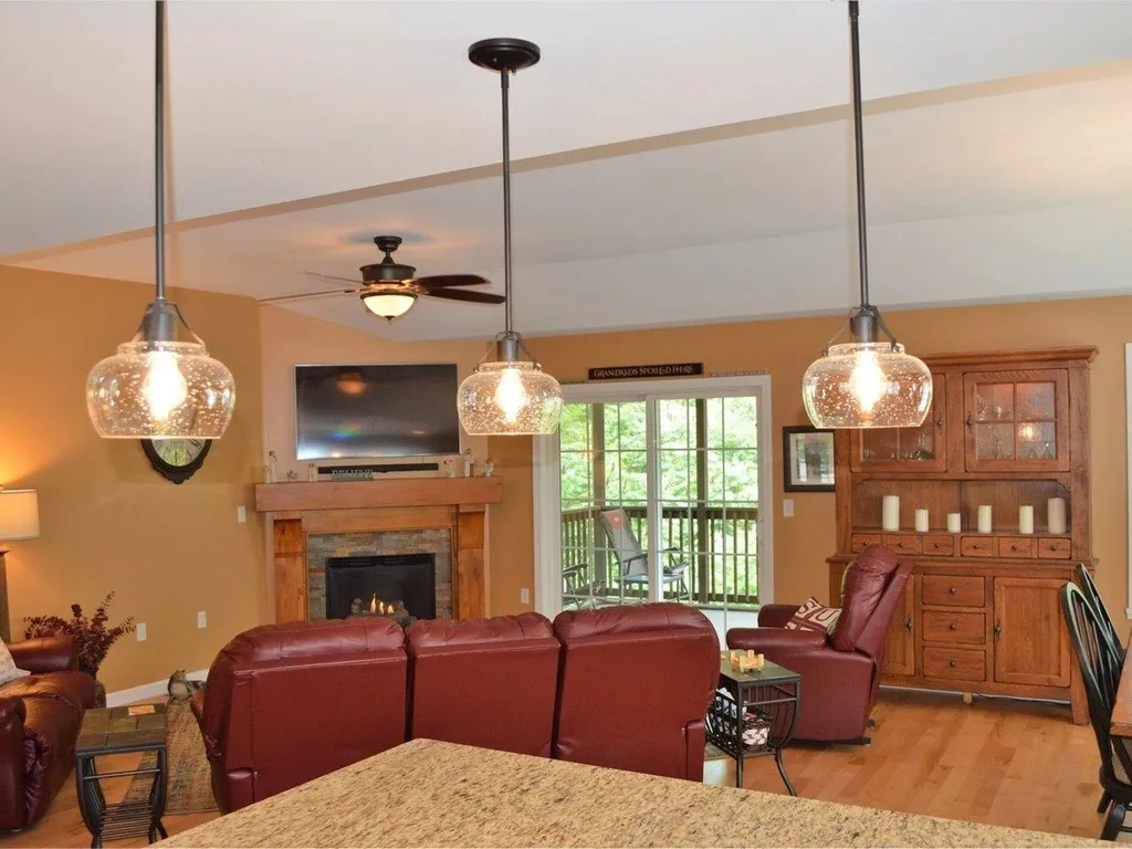 102 Primrose Lane Williston VT 05495