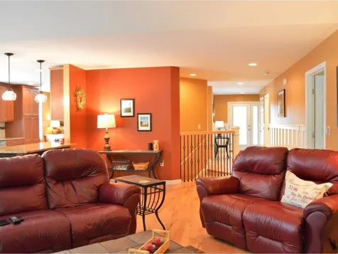 102 Primrose Lane Williston VT 05495
