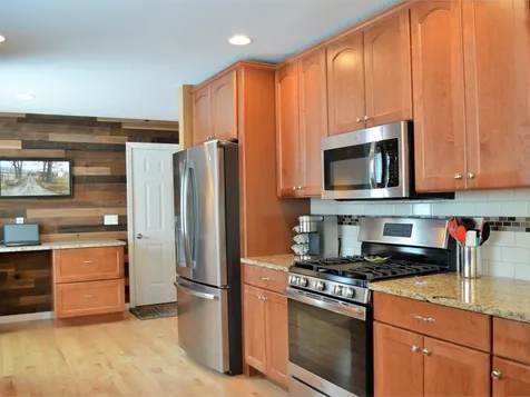 102 Primrose Lane Williston VT 05495