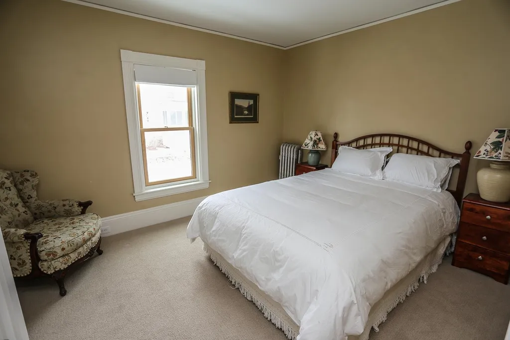 1085 Union Street Manchester NH 03104