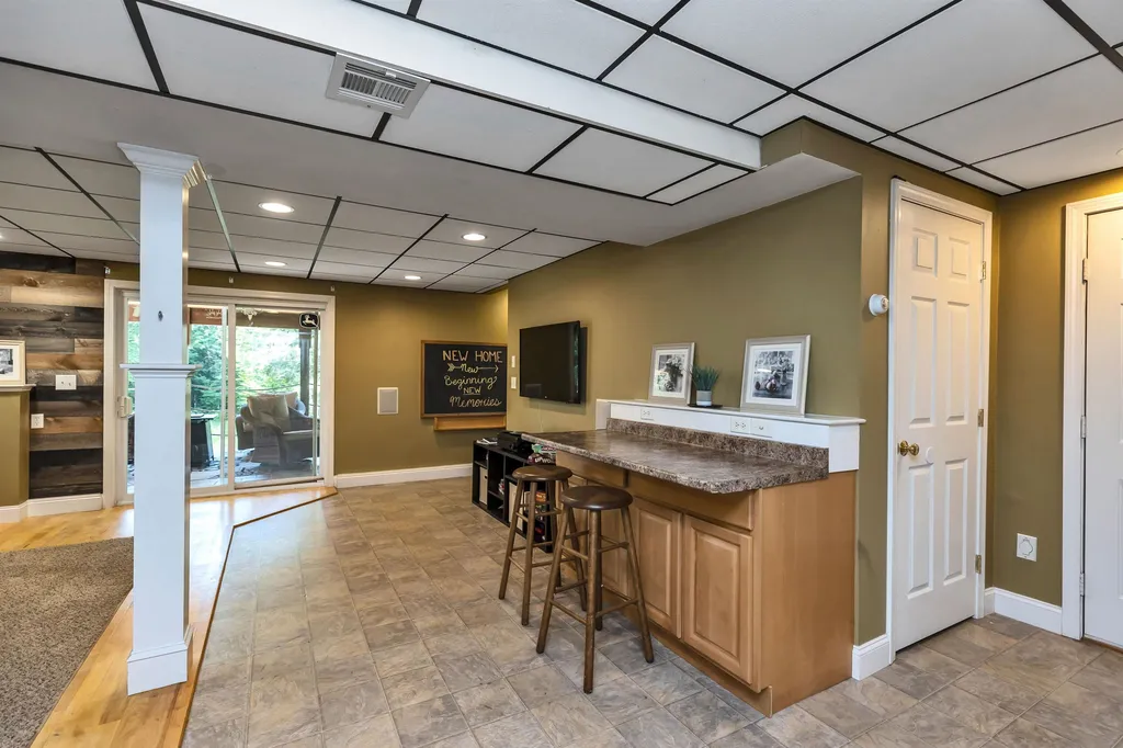 277 Buckley Road Weare NH 03281