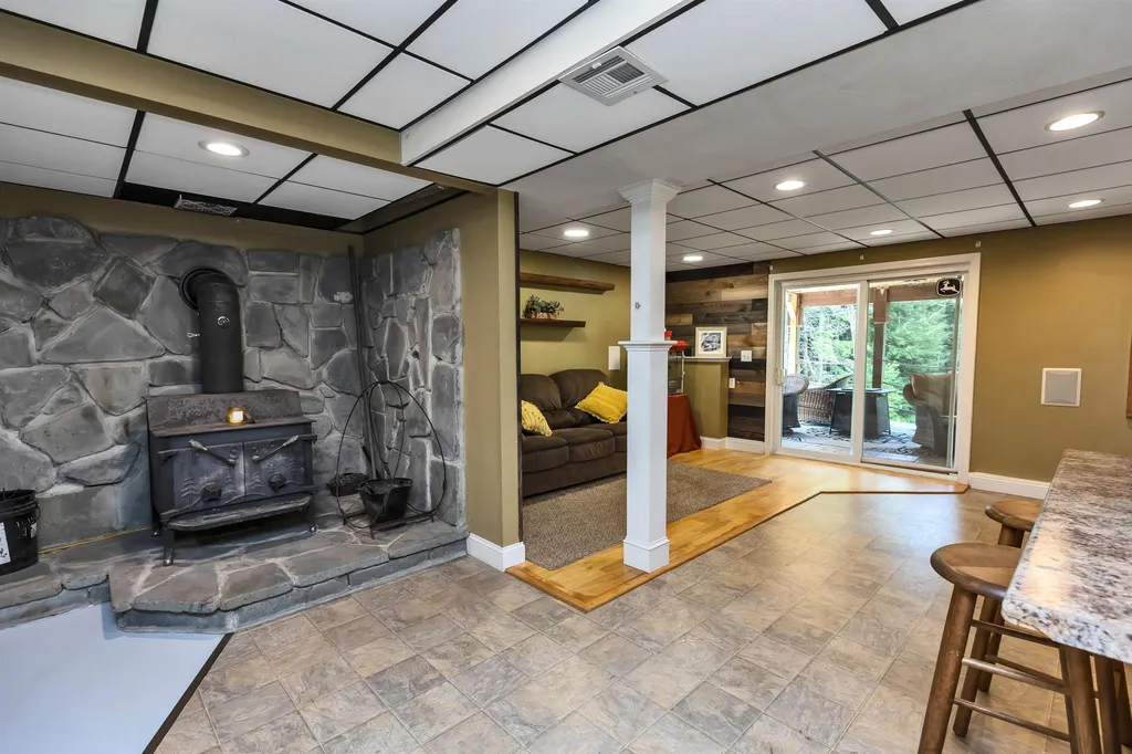 277 Buckley Road Weare NH 03281