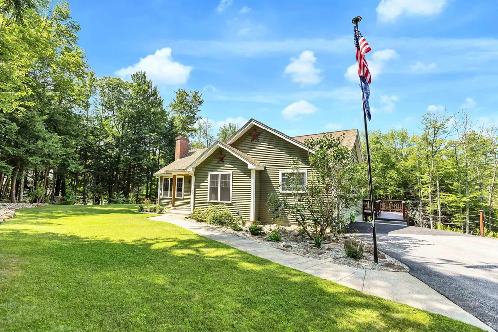 277 Buckley Road Weare NH 03281